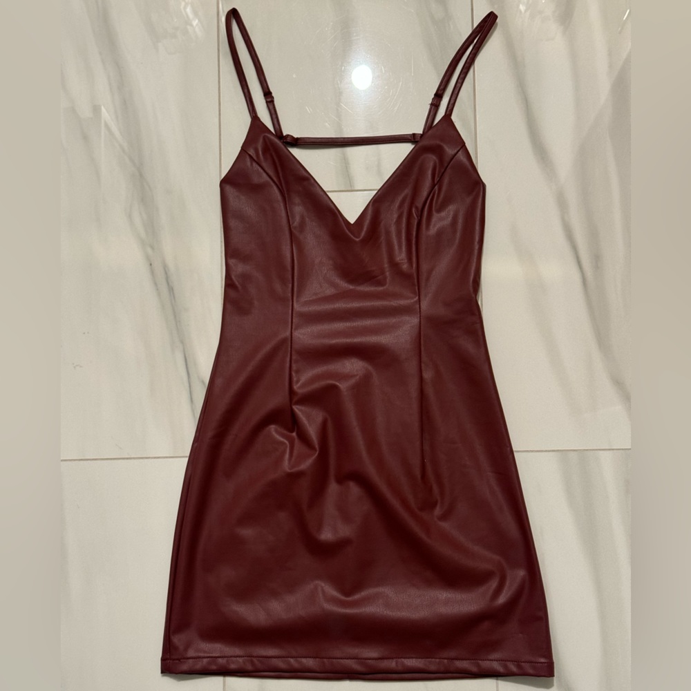 Never worn before dress from Isabella’s Cabinet
